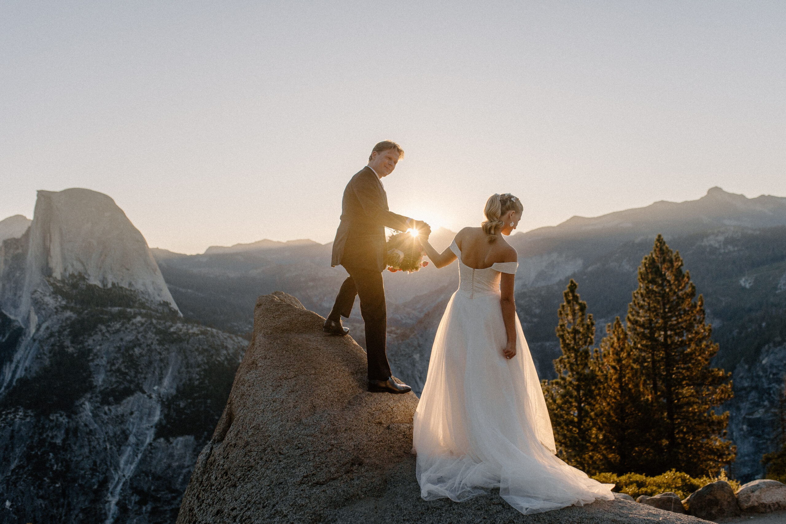 Yosemite Elopement Wedding Couple Glacier Point
