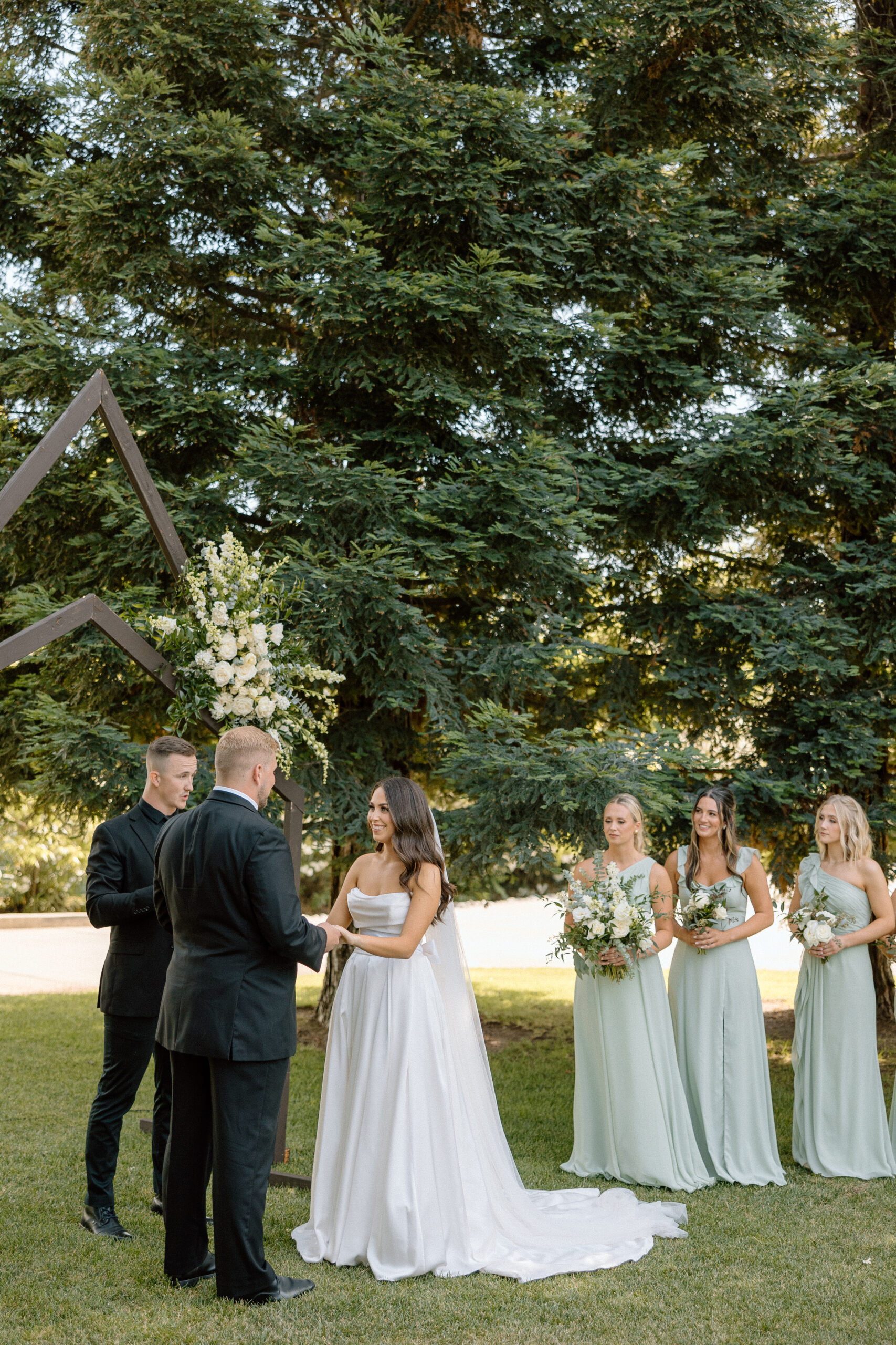 The Mackenzies: Flint - Leigh, Ana: 9780380780969