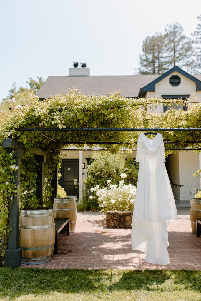 Intimate garden wedding at MacArthur Place in downtown Sonoma, CA