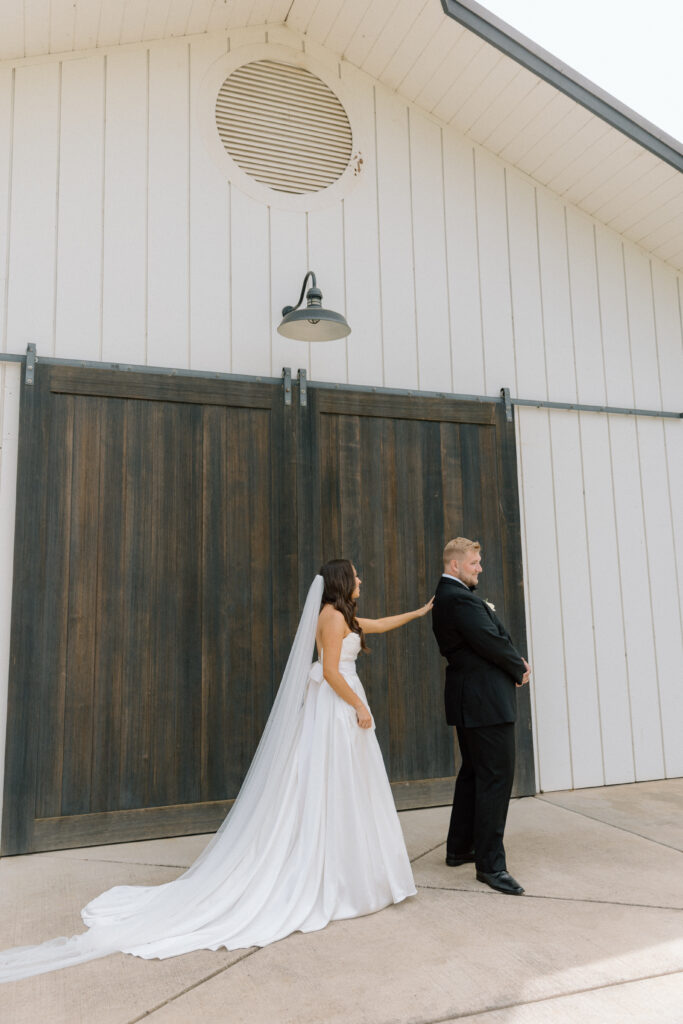 wedding couple first look