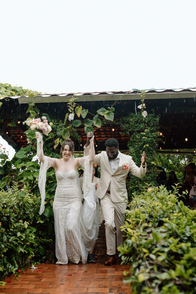 romantic photos of the bride and groom on their wedding day at the Hacienda Siesta Alegre in Puerto Rico 