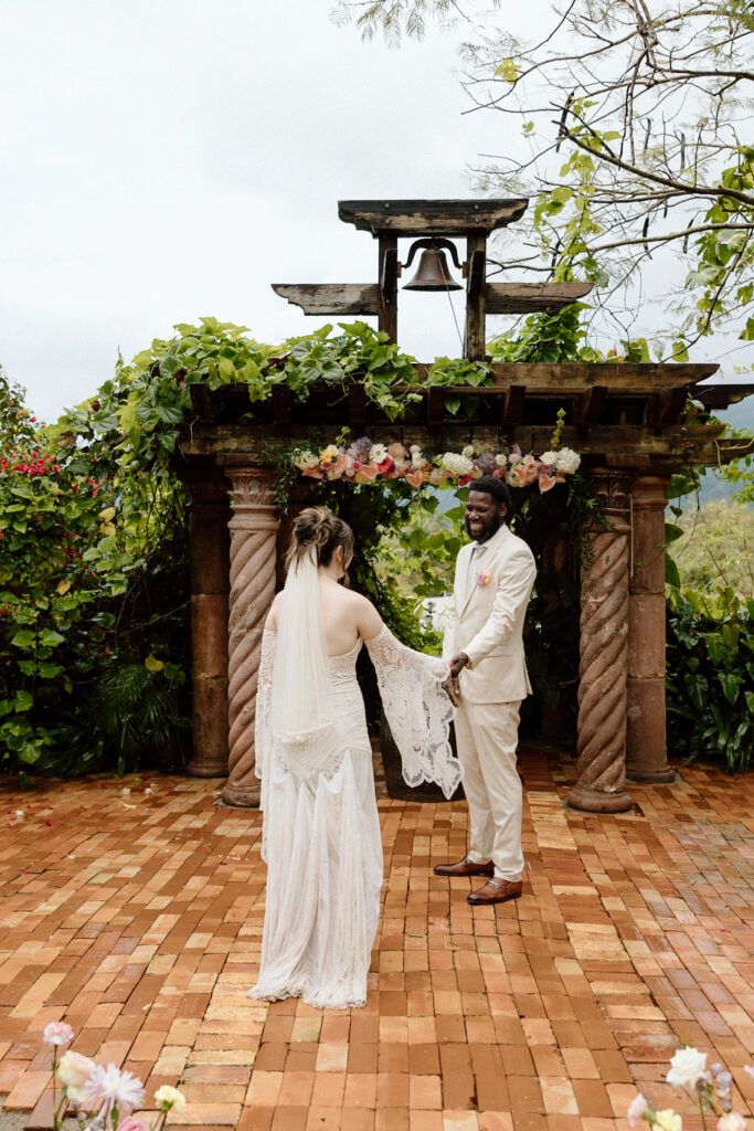 romantic photos of the bride and groom on their wedding day at the Hacienda Siesta Alegre in Puerto Rico 