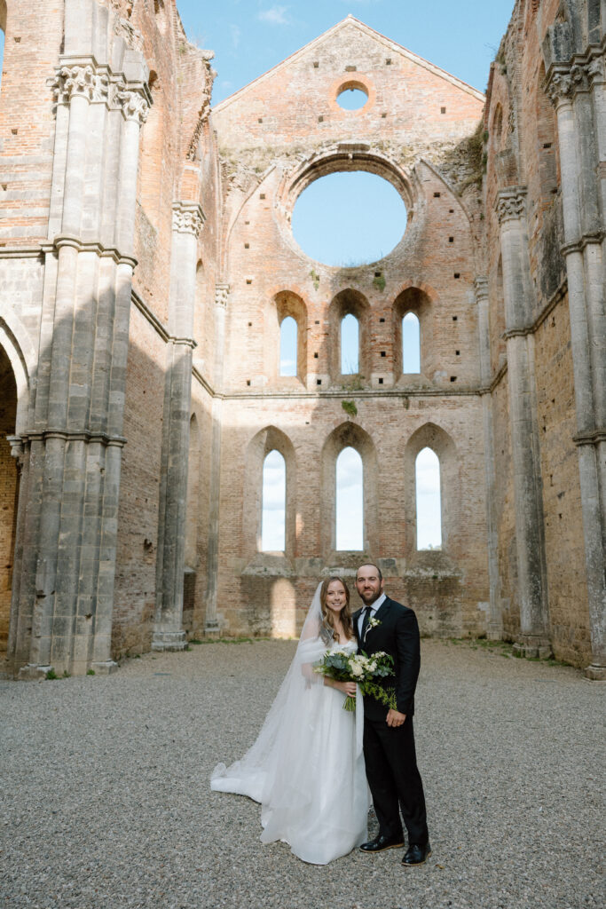 Wedding at San Galgano Abbey in Tuscany