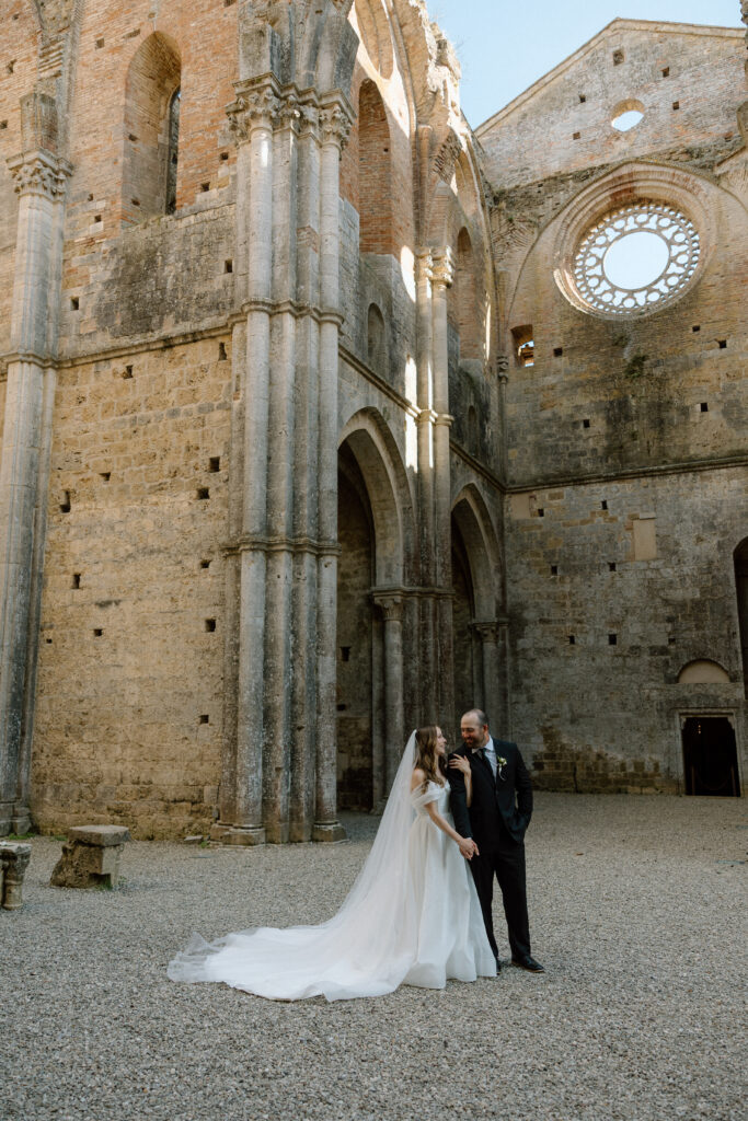 Wedding at San Galgano Abbey in Tuscany