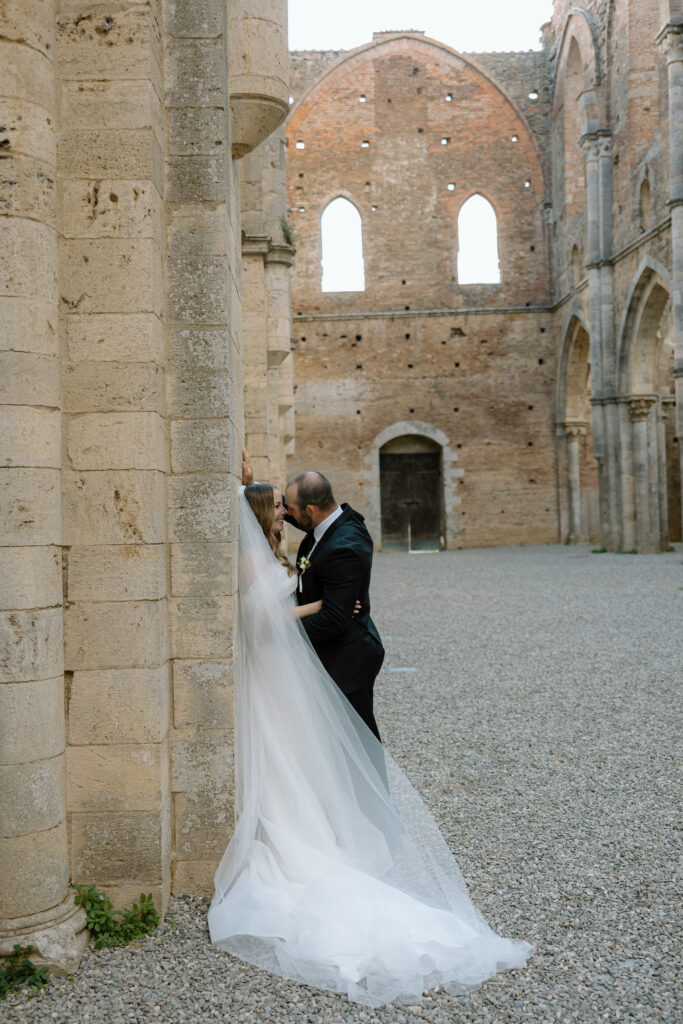 Wedding at San Galgano Abbey in Tuscany