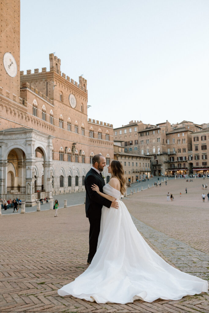 Wedding at San Galgano Abbey in Tuscany